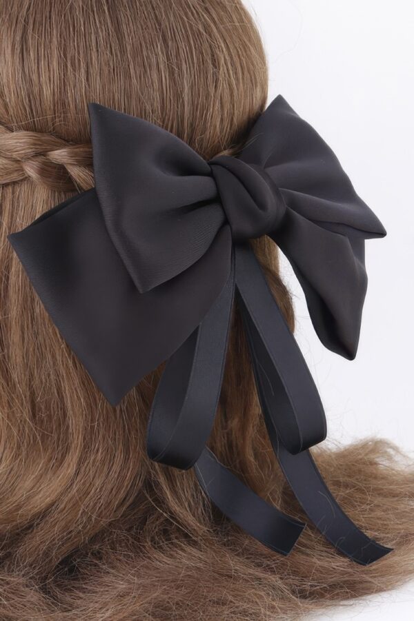 Classic Ribbon Drop Hair Clip – Flowing Tail Accent