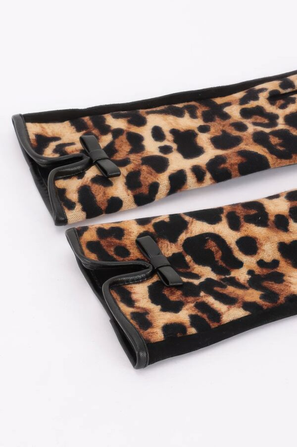 Leopard Knit Gloves with Bow Accent