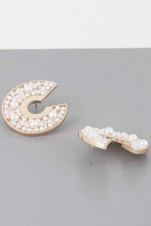Multi-Pearl C Stud Earrings – Polished Metal