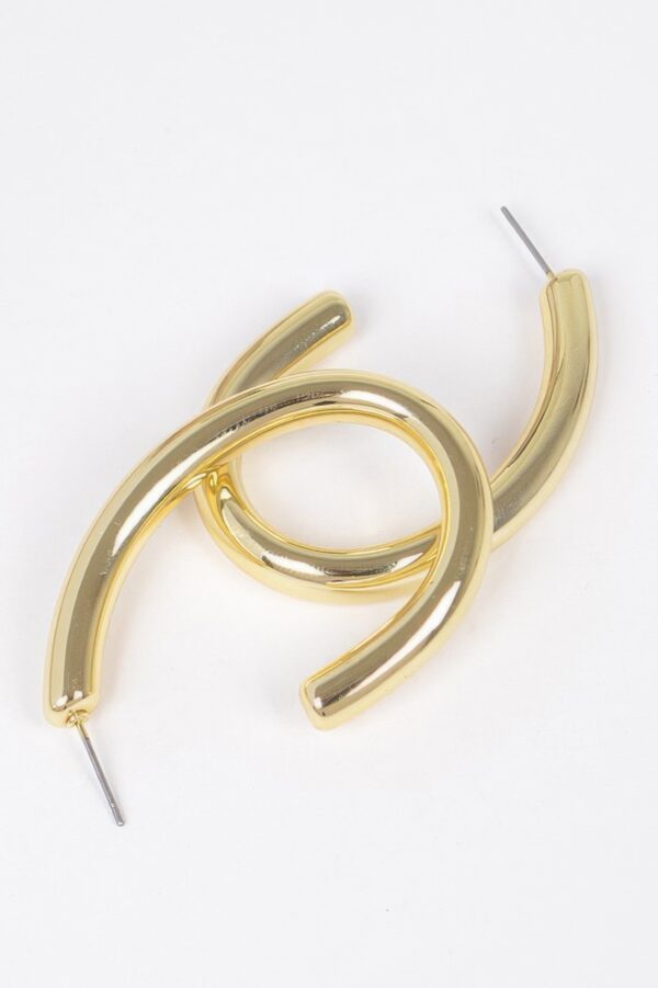 Lightweight CCB Hoop Earrings – Polished Metallic