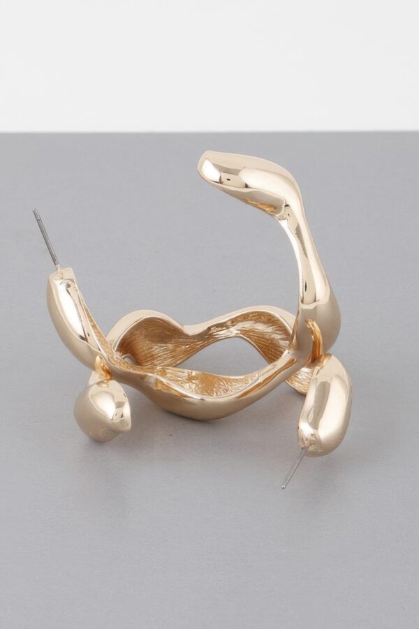 Liquid Wave Hoop Earrings – Sculptural Fluid Hoops
