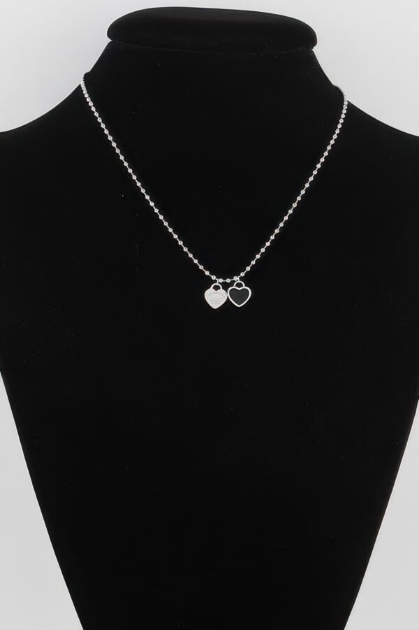 Delicate Heart Pendant Necklace – 17-Inch Chain