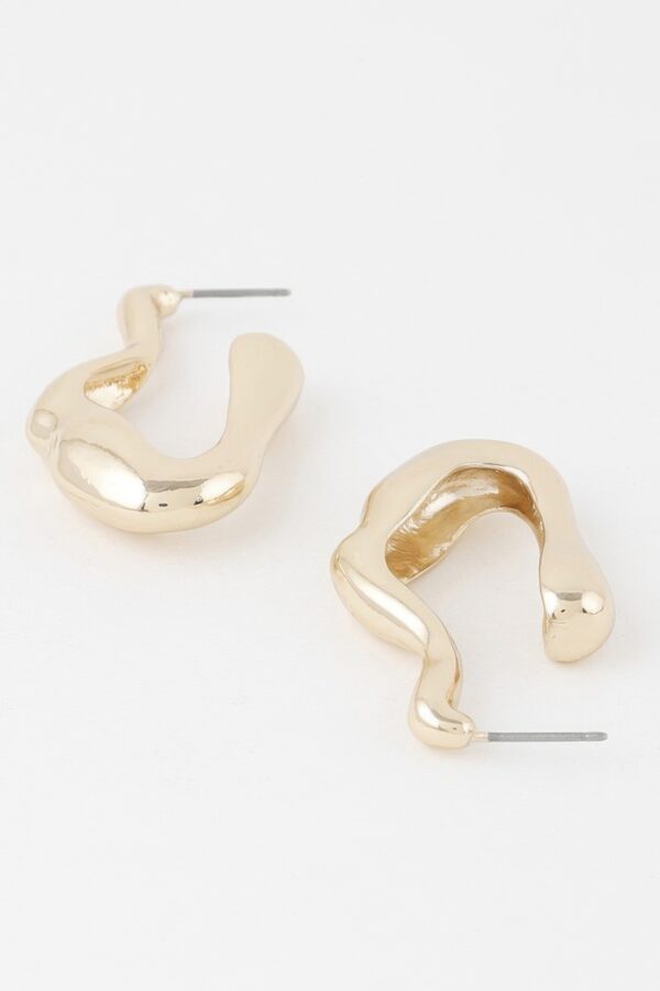 Molten-Effect Sculptural Hoop Earrings – Organic Curves