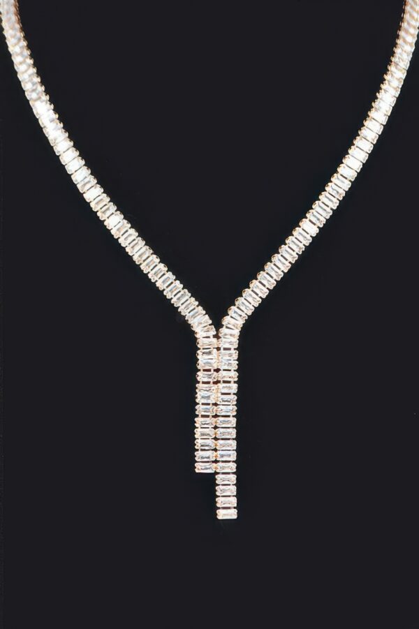 Rhinestone Necklace and Earring Set – 10″ Sparkle