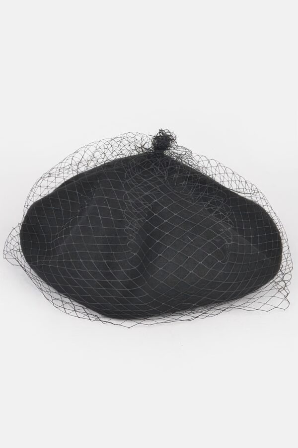 Netted Fashion Cap – Breathable Mesh Crown