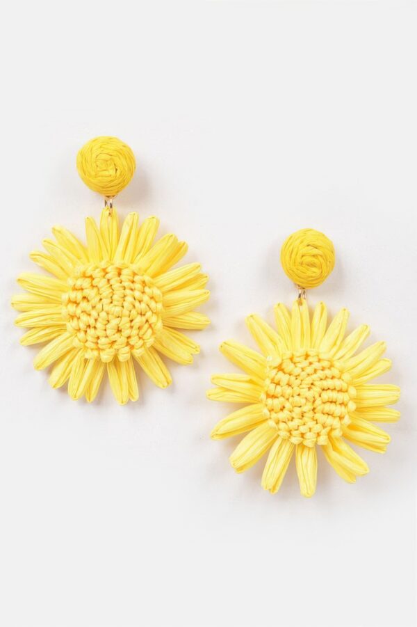 Floral Statement Earrings – Sculptural Petal Design