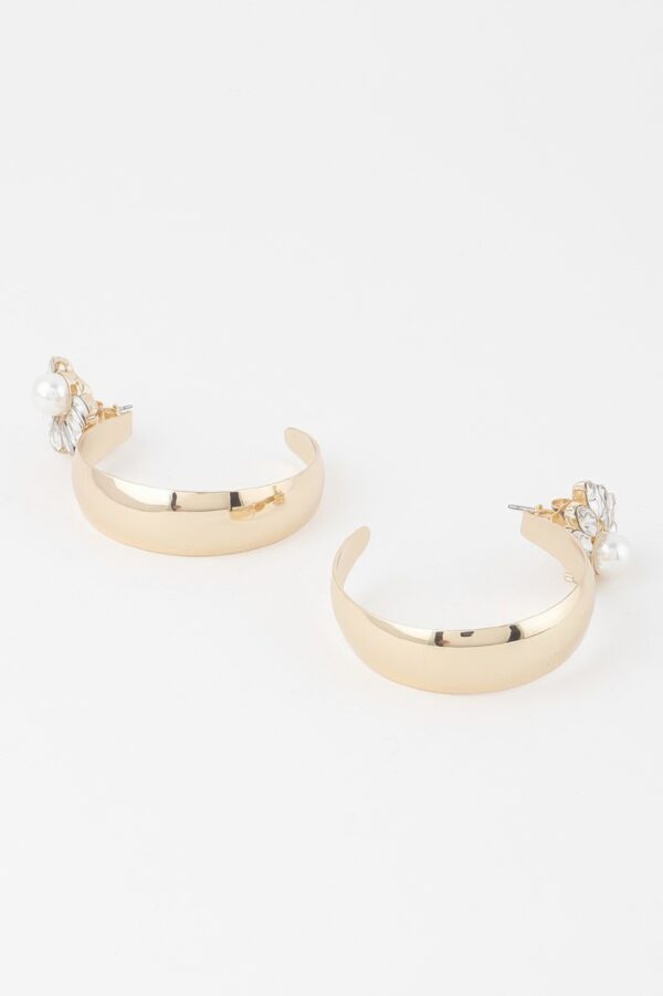 Shiny Pearl Hoop Earrings – Polished Hoop Design