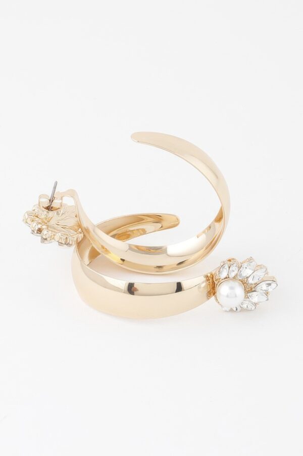 Shiny Pearl Hoop Earrings – Polished Hoop Design