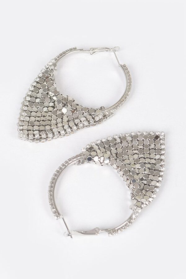 Linked Metal Drop Earrings – Polished Elongated Silhouette