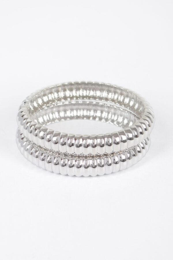Two-Piece Metal Bangle Set – Smooth Stackable Bangles