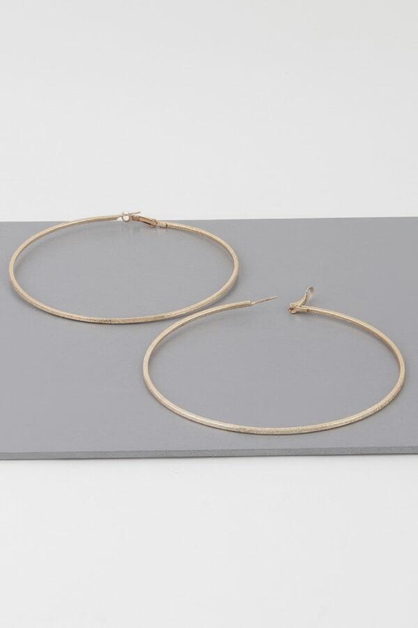 Wide Indented Concrete Hoop Earrings – Matte Sculptural Design
