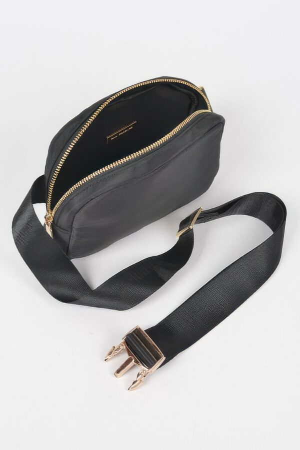 Compact Nylon Zip Fanny Pack – Water-Resistant