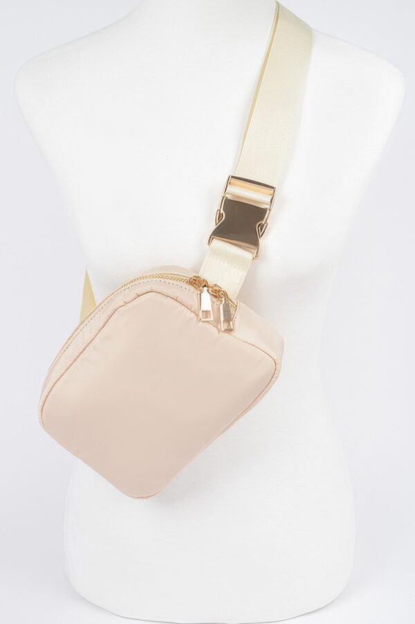 Compact Nylon Zip Fanny Pack – Water-Resistant