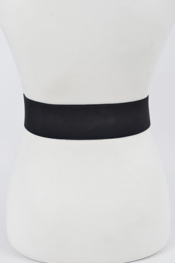 Faux Croc Wide Stretch Belt – Croc-Textured Front
