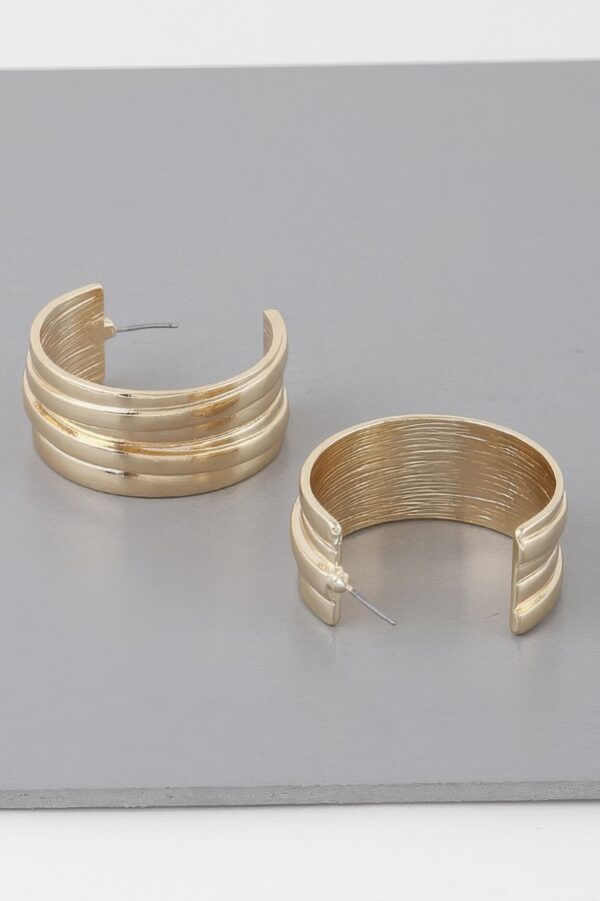 Hoop Earrings with Layered Line Texture – Mini Polished Hoops