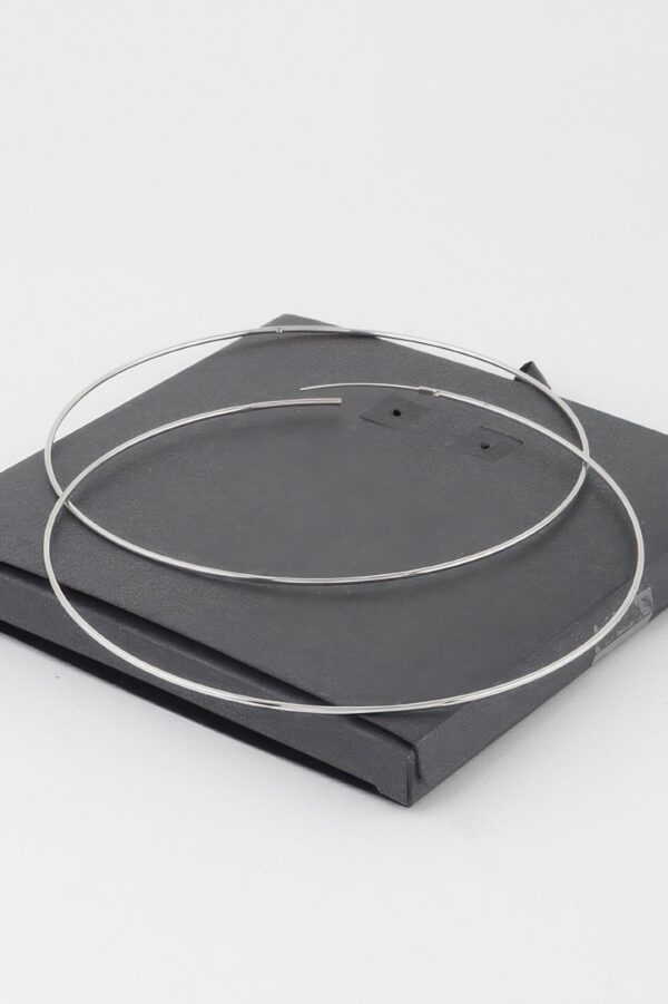 Wide Metal Hoop Earrings – Oversized Polished Hoops