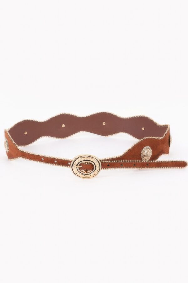 Scalloped Edge Concho Belt – Western-Inspired