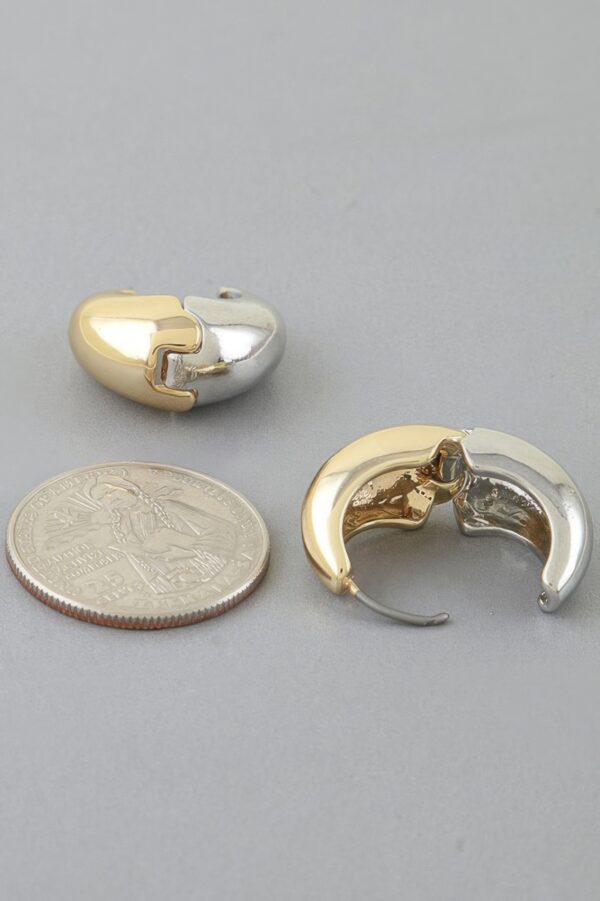 Two-Toned Crescent Hoop Earrings – Sleek Curved Hoops