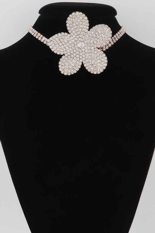 Flower Pearl Triple Wrap Necklace – Layered Floral Pearls