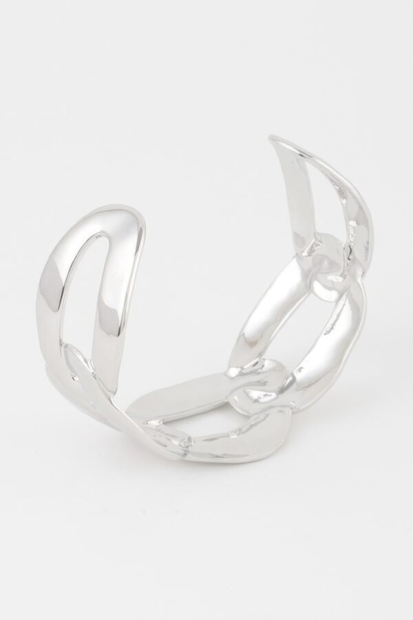 Openwork Cuff Bracelet – Sculptural Cutout Design