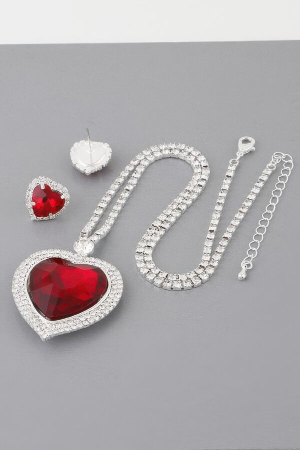 Crystal Heart Necklace – Polished Heart Pendant, 18-inch