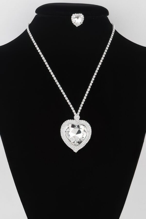 Crystal Heart Necklace – Polished Heart Pendant, 18-inch