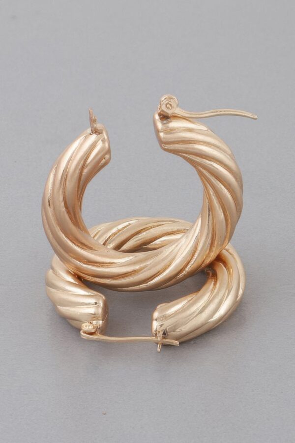 Bulky Twisted Hoop Earrings – Polished Finish
