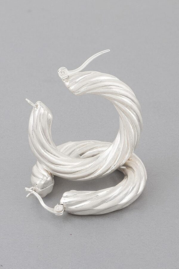 Bulky Twisted Hoop Earrings – Polished Finish