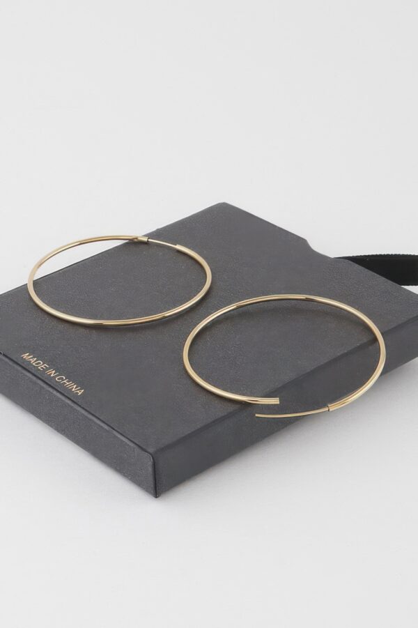 Slim Delicate Hoop Earrings – Minimal Polished Hoops