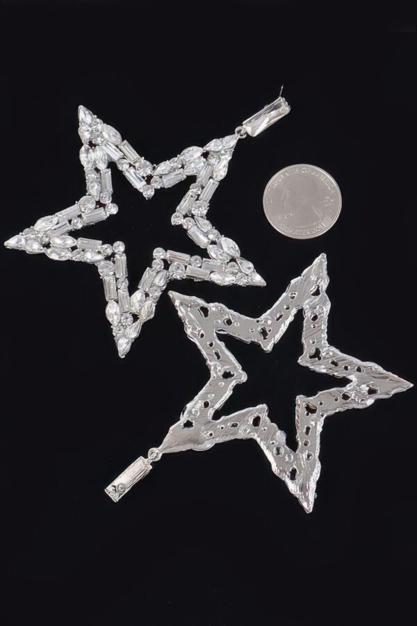 Starlight Earrings – Celestial Silhouette with Polished Shine