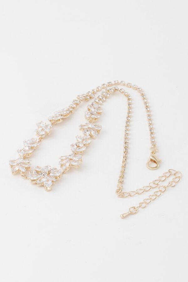 Crystal Flower Charm Necklace – Short Pendant