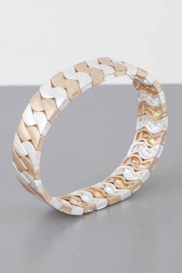 Two-Tone Curb Chain Cuff Bracelet – Open Structured Design