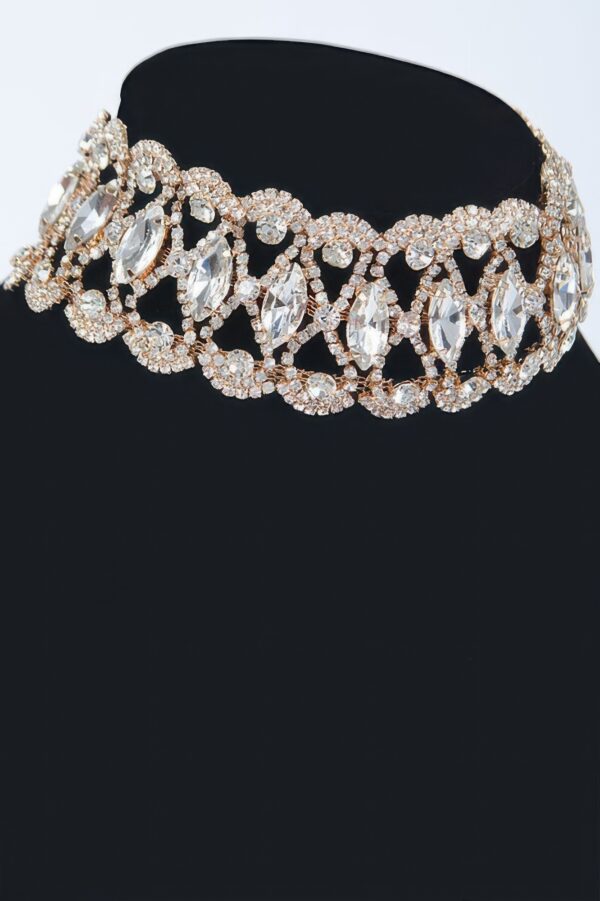 Rhinestone Collar Necklace – 14.5 inch Close-Fit