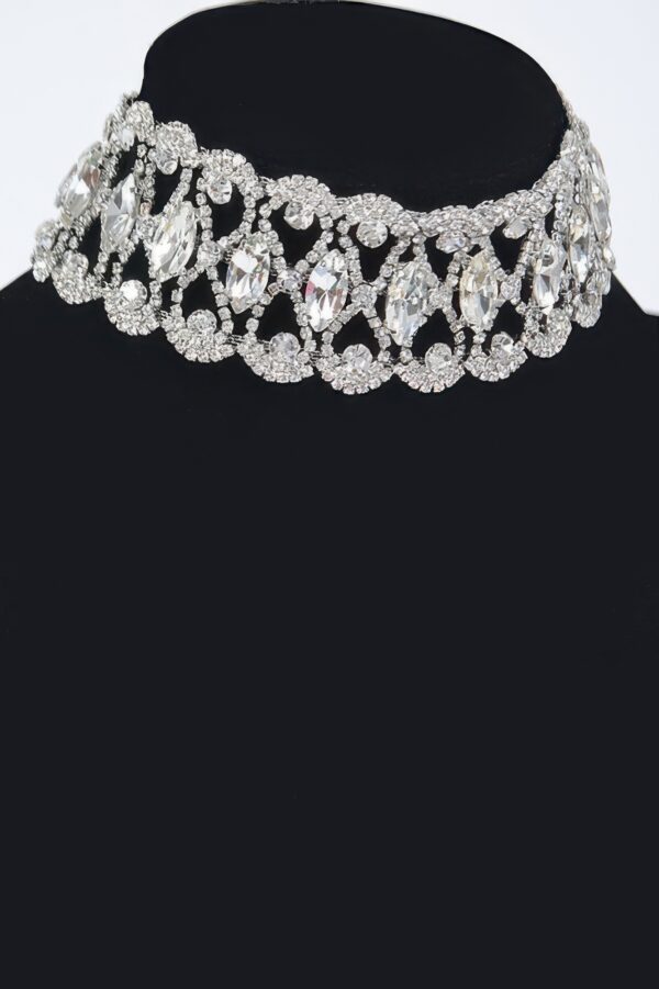 Rhinestone Collar Necklace – 14.5 inch Close-Fit