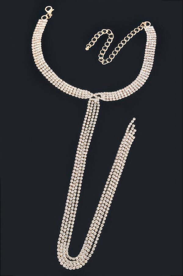 Rhinestone Collarbone Necklace – 15-inch Sparkle