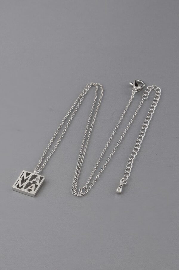 Mama Script Box Necklace – Slim Box Chain