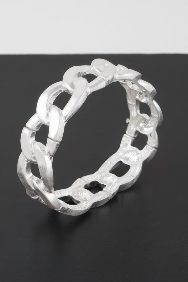 Polished Curb Chain Bracelet – Structured Link Design