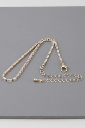 Cubic Crystal Jewel Necklace – Delicate Sparkle