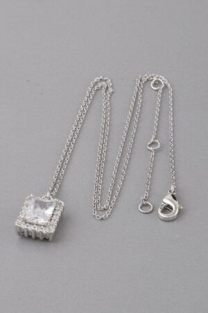 Framed Rhinestone Pendant Necklace – Delicate 16-inch Chain