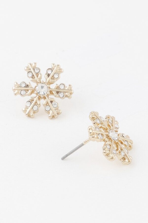 Winter Snowflake Stud Earrings – Delicate Sparkle