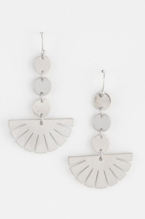 Circle Flower Drop Earrings – Layered Floral Drop
