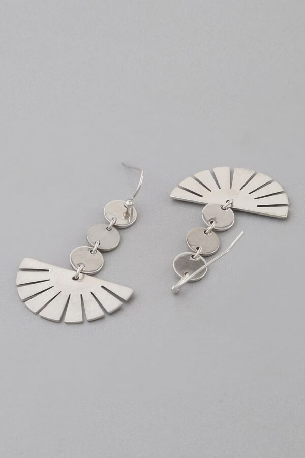 Circle Flower Drop Earrings – Layered Floral Drop