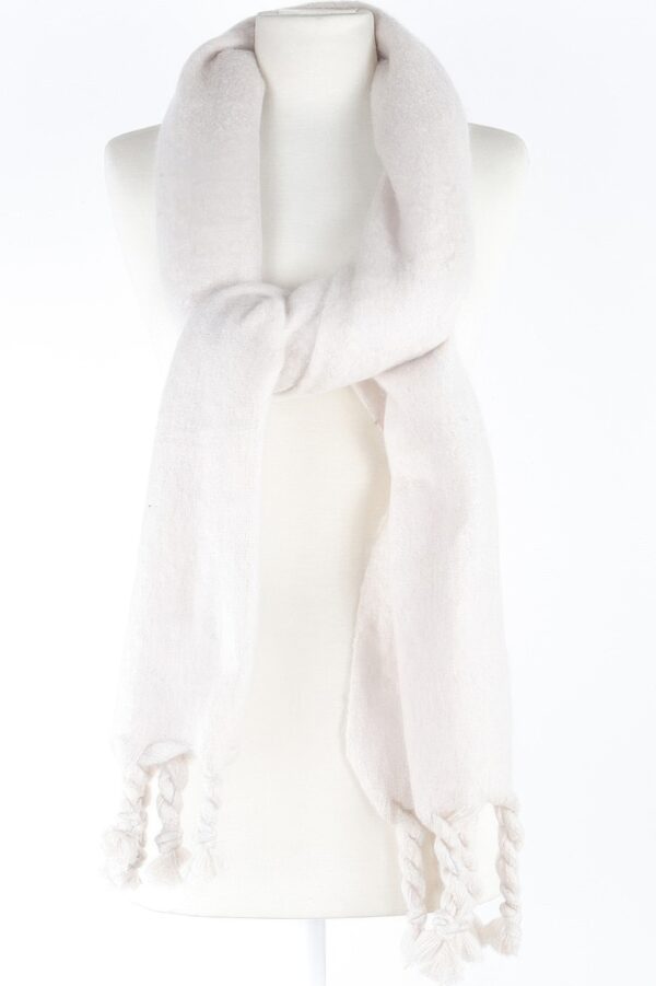 Soft Twisted Fringe Scarf – Cozy Knit Wrap