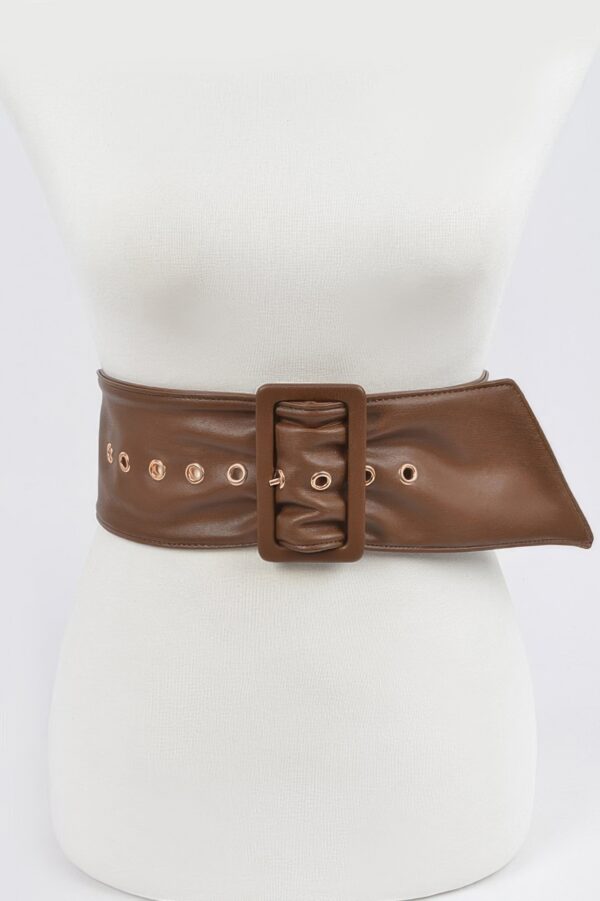 Leather Buckle Belt – Monotone Wide Silhouette