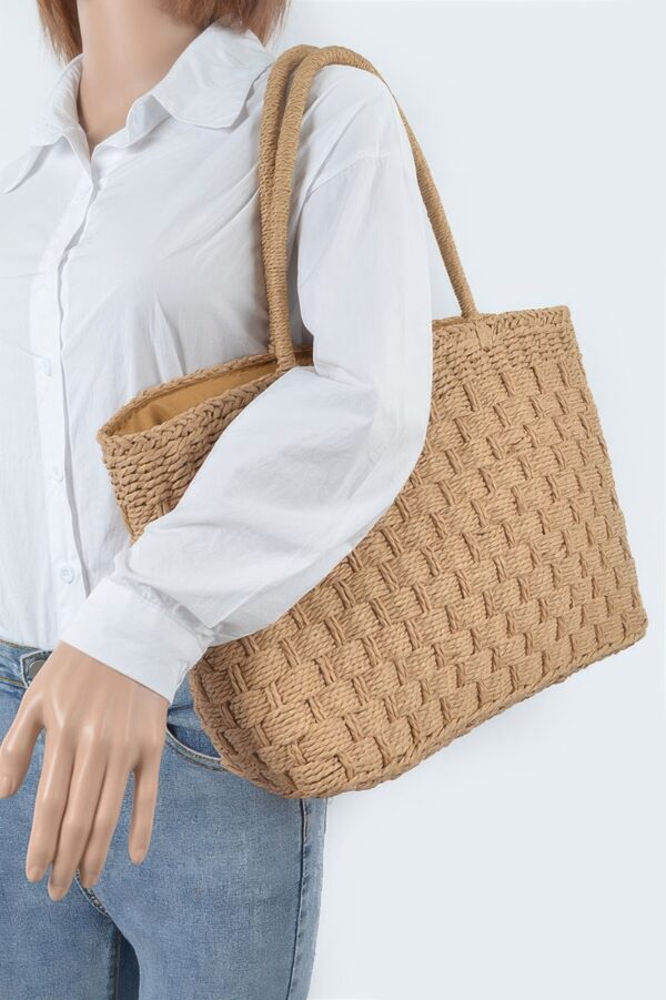 Medium Straw Tote Bag – Structured Woven Carryall
