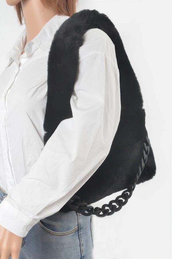 Faux Fur Shoulder Bag – Plush Textured Design