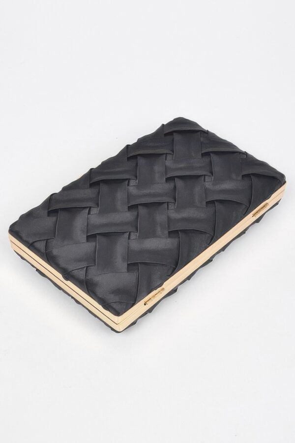 Cross-Hatched Textured Chain Clutch