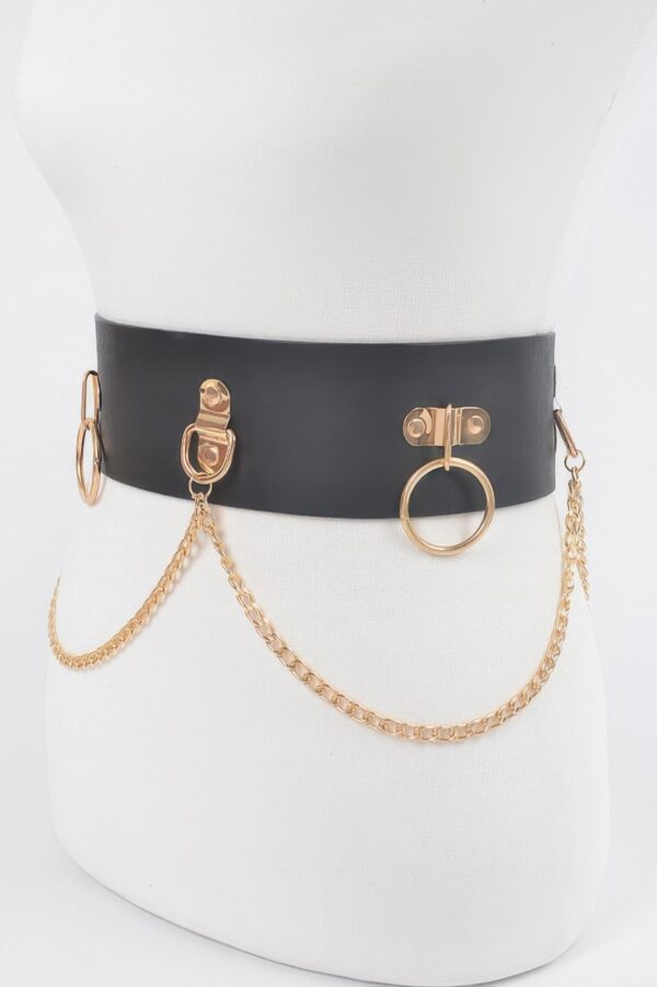 Waist Ring Belt with Metal Ring Accent