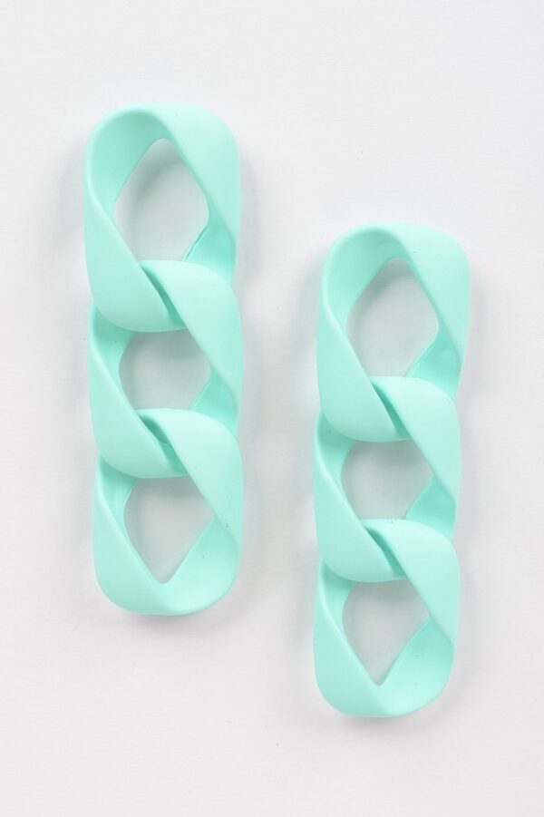Vivid Chain Drop Earrings – Colorful Finish