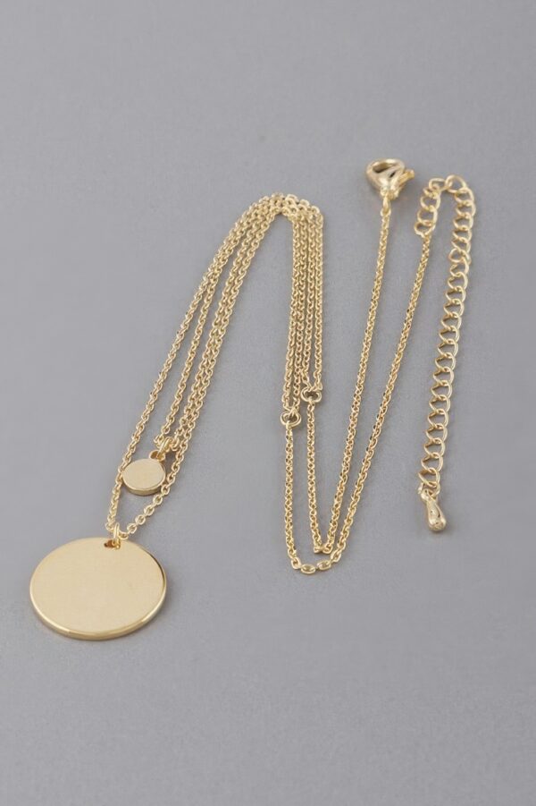 Delicate Double Pendant Necklace with Layered Design